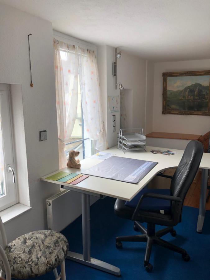 Doppelzimmer Dachgeschoss, Schnelles Wlan, Arbeitsplatz Und Garten Winningen Ngoại thất bức ảnh